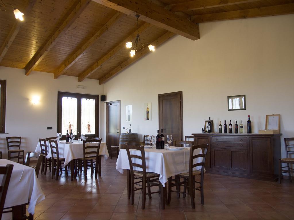 B&B La Gibiana Costigliole d'Asti Exterior foto