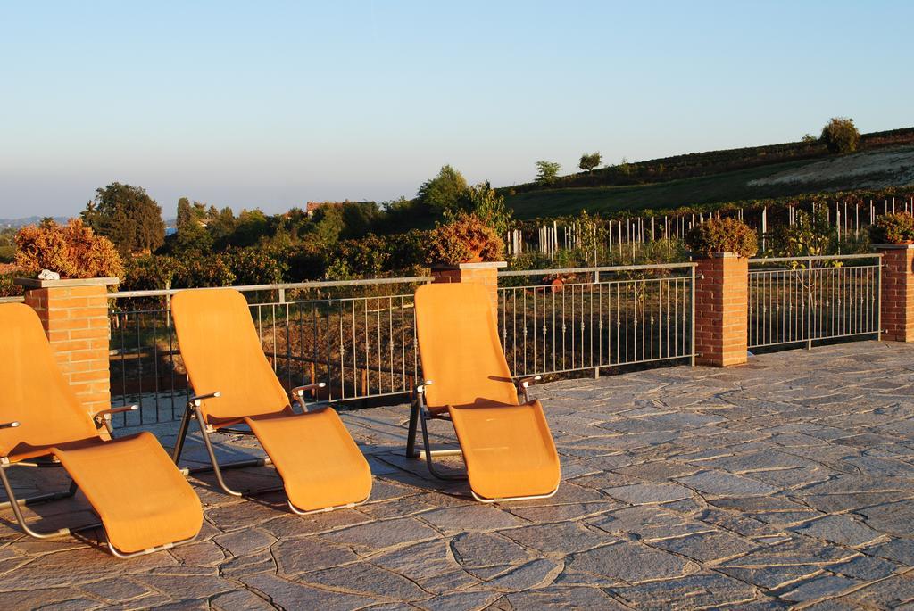 B&B La Gibiana Costigliole d'Asti Exterior foto